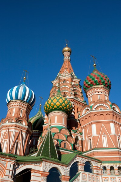 Russia, Moscow, St. Basil's Cathedral against blue sky. Photo : Winslow Productions