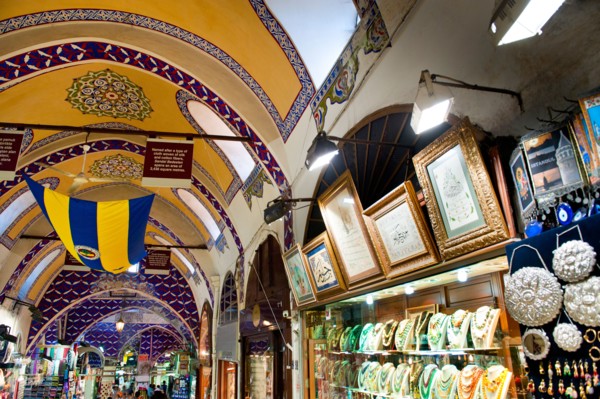 Turkey, Istanbul, Grand Bazaar interior.