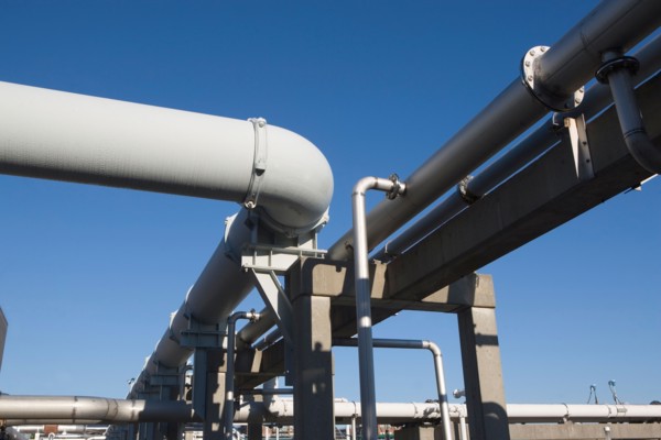 Pipes of water treatment plant. Photo : fotog