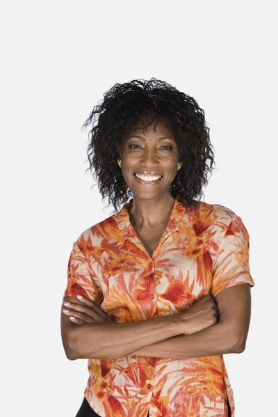 Studio portrait of mature woman. Photo : Rob Lewine