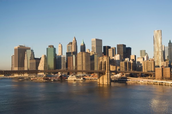 USA, New York State, New York City, Brooklyn Bridge with skyscrapers. Photo : fotog