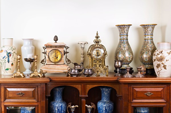 Antiques collection. Photo :  Elena Elisseeva