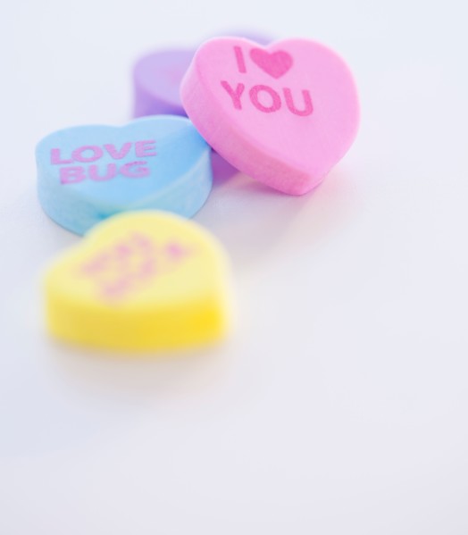 Close up of Valentine's Day decorations, studio shot. Photo : Daniel Grill