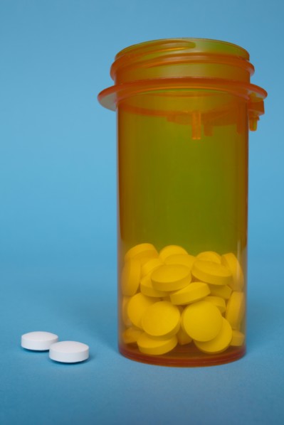 Studio shot of pill bottle. Photo : Winslow Productions