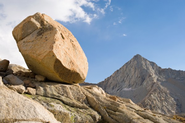 USA, California, Sequioa National Park. Sequoia National Park, Rock formations. Photo : Noah