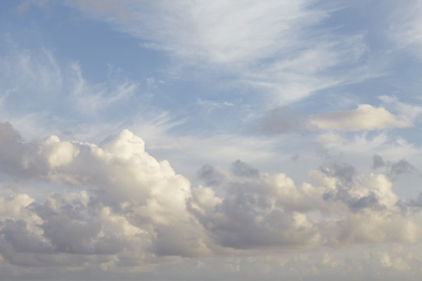 Cloudscape view. 
Photo : Winslow Productions