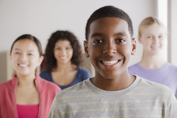 Portrait of teenage students (14-15, 16-17). 
Photo : Rob Lewine