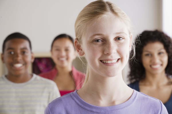 Portrait of teenage students (14-15, 16-17). 
Photo : Rob Lewine