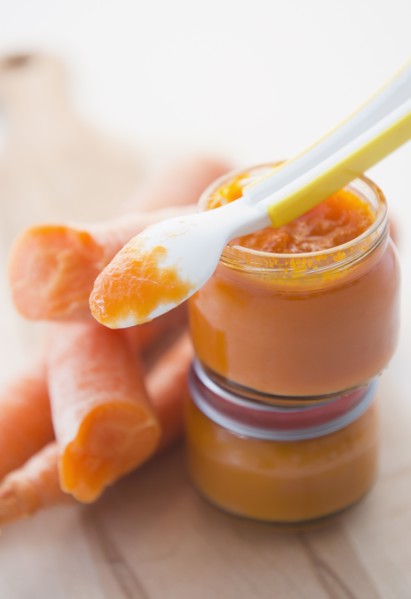Carrot baby food and fresh carrots. Photo: Jamie Grill