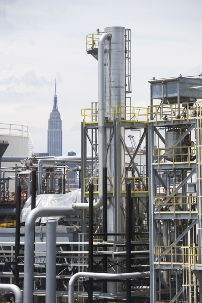 USA, New York City, Industrial area. Photo: fotog