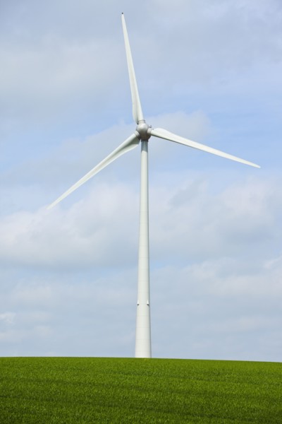 France, Rocroi, Wind turbines on fields. Photo : Mike Kemp