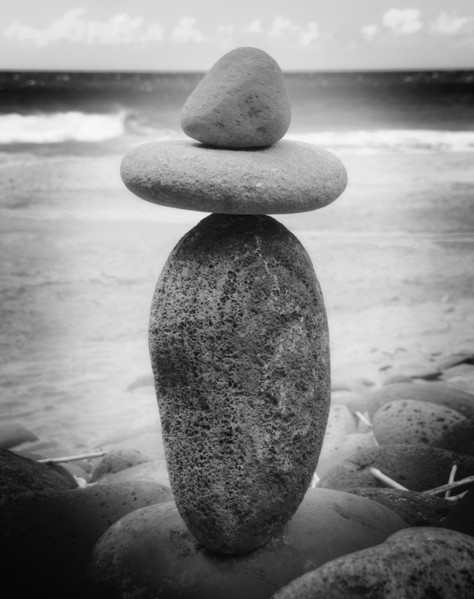 Stack of pebbles. Photo : Jamie Grill