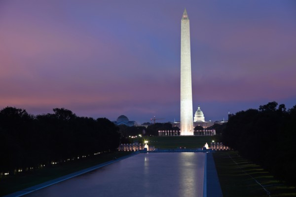 Washington Monument and Capitol Building. Photo: Henryk Sadura