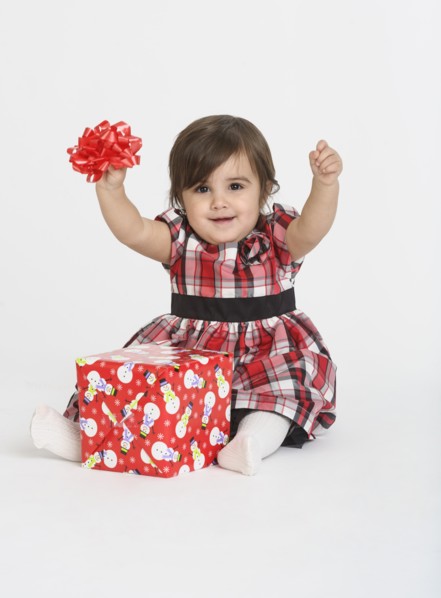 Portrait of Baby girl ( 6-11 months) with gift box
