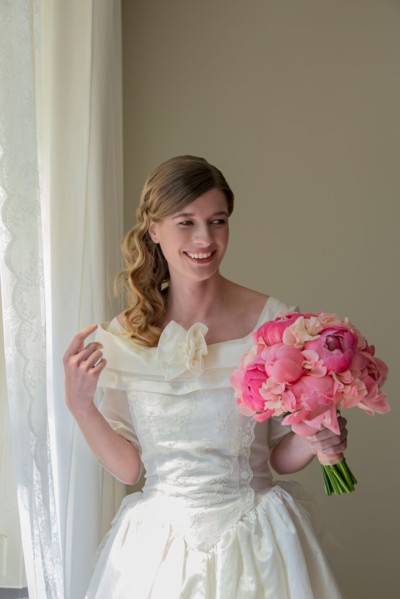 Bride holding bouquet