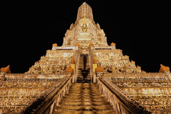 Facade of Wat Arun Temple at night