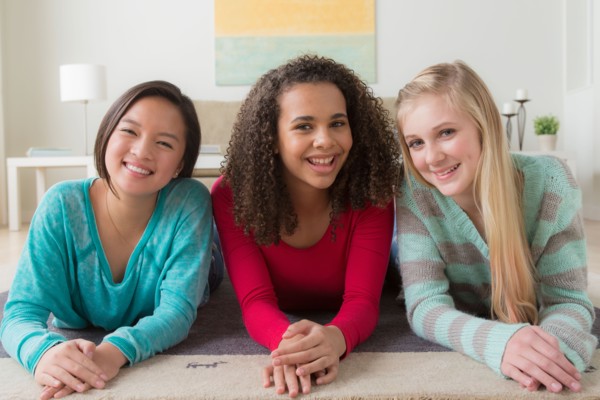 Portrait of school friends (12-13,14-15,16-17)