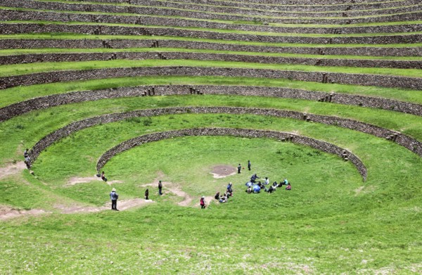 Incan ruins. Incan ruins.
Photo : Henryk Sadura