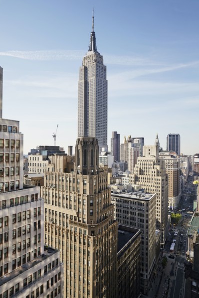 Cityscape with Empire State Building.
Photo :  Winslow Productions