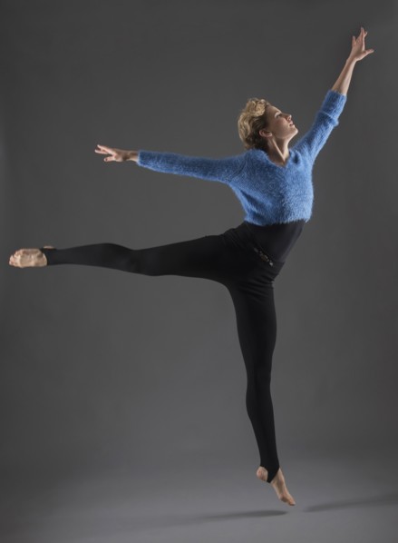 Studio shot of female ballet dancer.