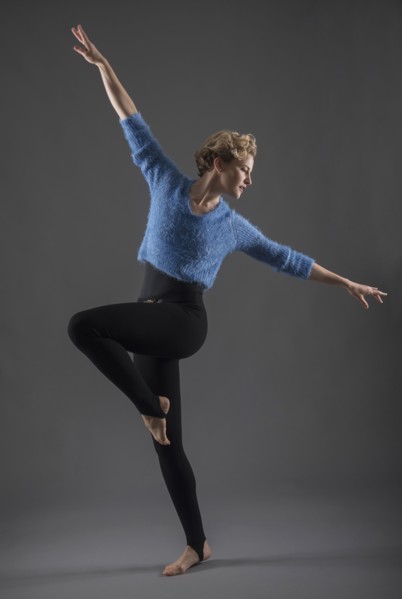 Studio shot of female ballet dancer.