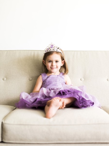 Portrait of girl (4-5) in princess costume