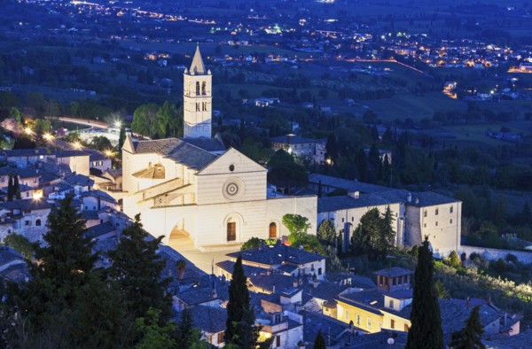 Basilica of St. Clare of Assisi at night