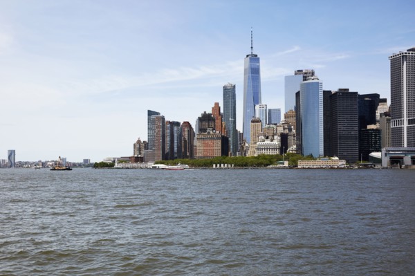USA, New York State, New York City, Manhattan skyline