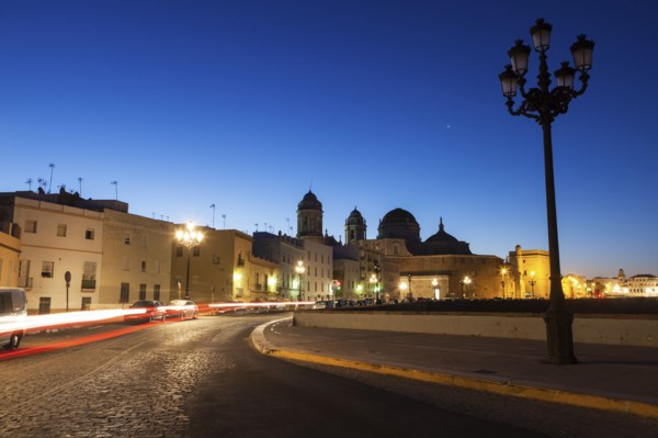 Spain, Andalusia, Cadiz, Cathedral de Cadiz in long exposure