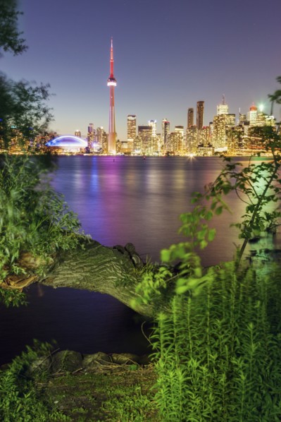 Canada, Ontario, Toronto, Modern city reflected in water