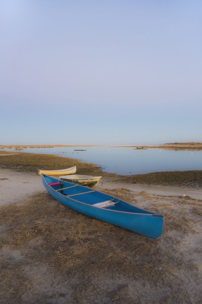 USA, Massachusetts, Cape Cod, Eastham, Canoe on beach