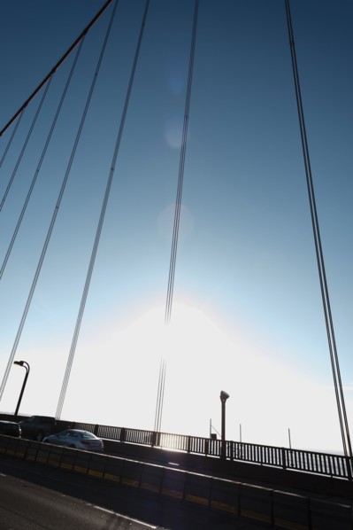 USA, California, San Francisco, Golden Gate Bridge in sunlight