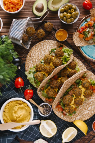 Falafel wraps with ingredients