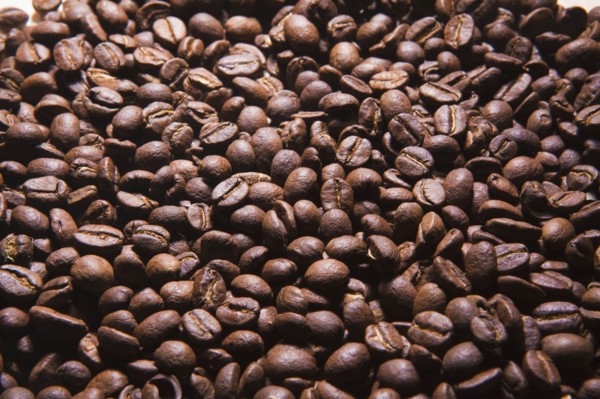 Roasted coffee beans