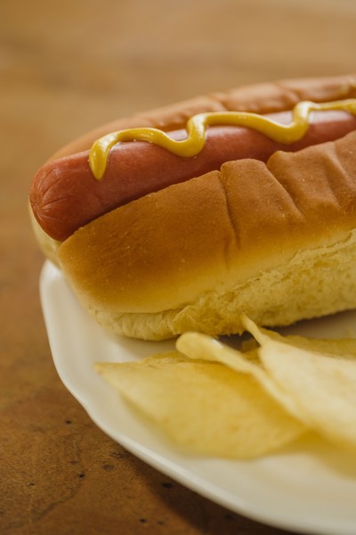 Hot dog and potato chips
