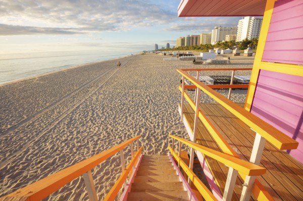 USA, Florida, Miami, Lifeguard hut on beach at dusk