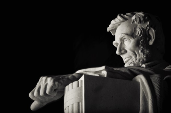 USA, Washington D.C., Abraham Lincoln statue in Lincoln Memorial