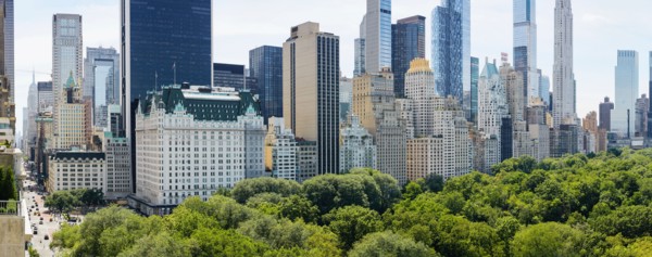 Usa, New York, New York City, Public park in financial district