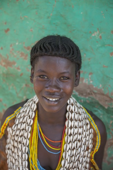 Black woman wearing traditional jewelry