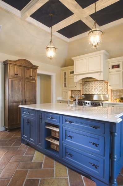 Traditional kitchen with blue island
