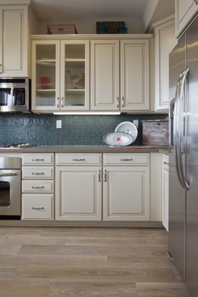 Cabinets above kitchen counter