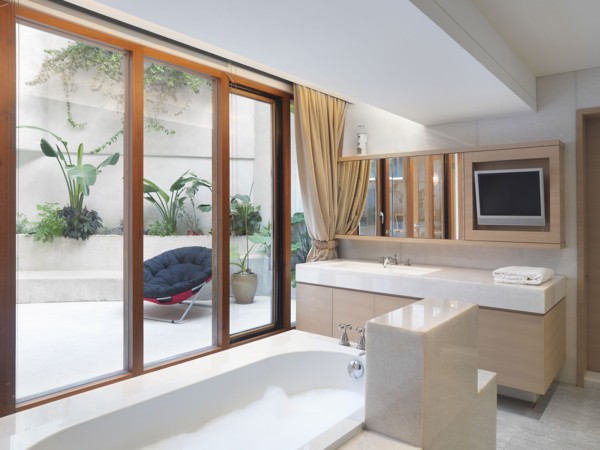Modern bathroom with outdoor patio
