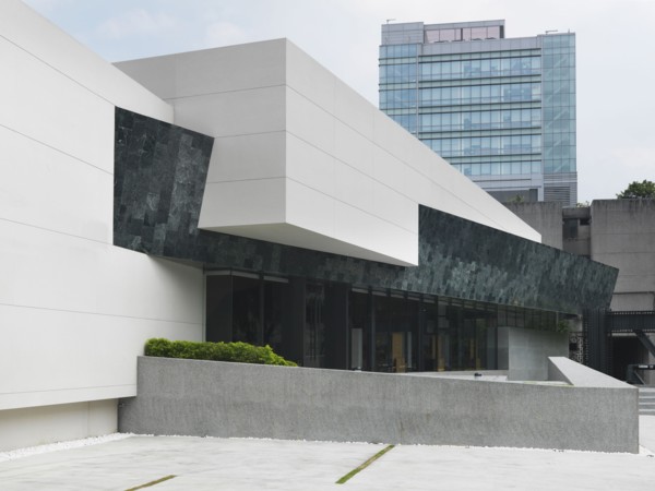 Front exterior modern building