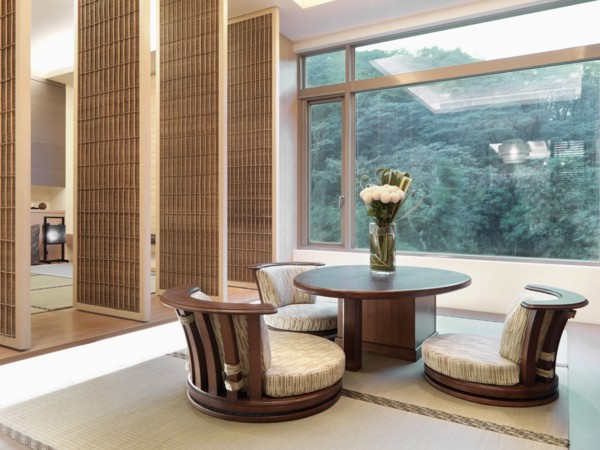 Contemporary asian dining room