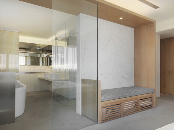 Modern bathroom and built in bench