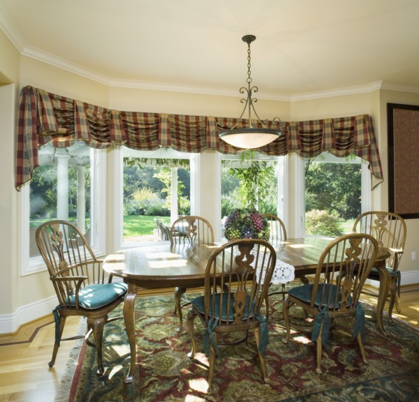Country Style Dining Room