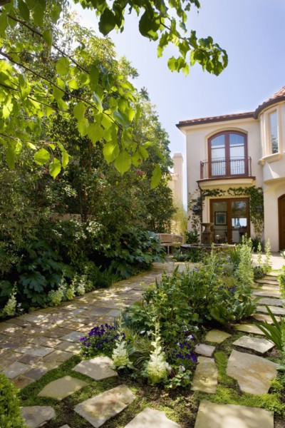 Landscaped Courtyard in Spanish Style Home