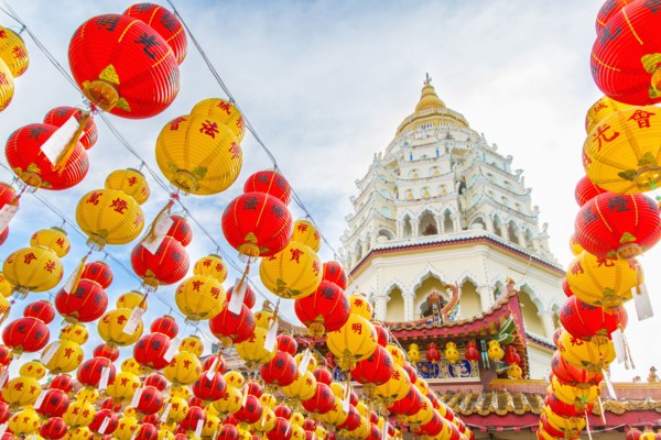 Chinese New Year lanterns at Kek Lok Si temple