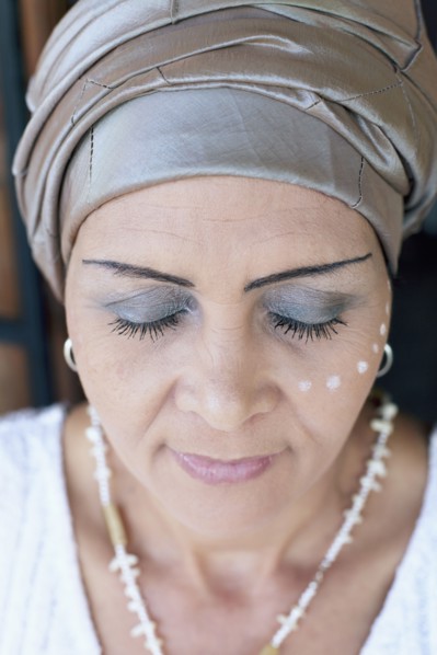 Mixed race woman wearing turban