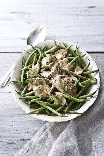 Bowl of green beans and mushrooms